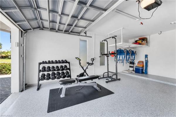 Park Shore, 718 Old Trail Dr, Naples, Florida 34103, image 1