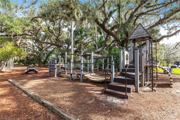 3071 Meandering Way #101, Fort Myers, Florida 33905, image 1