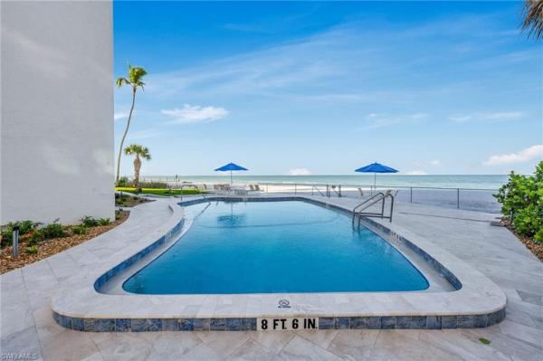 Diplomat Club, 1919 Gulf Shore Blvd N, Naples, Florida 34102, image 2