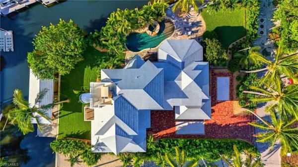 McPhie Park, 290 Dundee Rd, Fort Myers Beach, Florida 33931, image 1