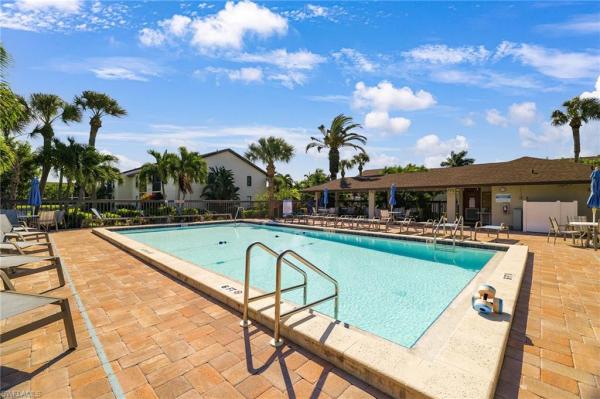 9270 Lake Park Dr #101, Fort Myers, Florida 33919, image 1