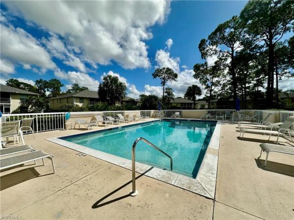 Newcastle, 709 Landover Cir #202, Naples, Florida 34104, image 2