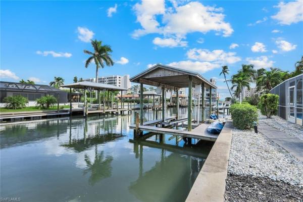 Laguna Shores, 8552 Lagoon Rd, Fort Myers Beach, Florida 33931, image 3