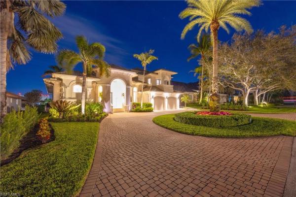 Conners At Vanderbilt Beach, 447 Egret Ave, Naples, Florida 34108, image 2