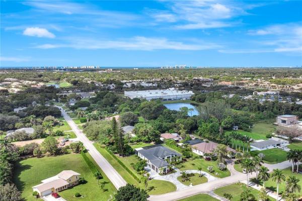 Four Seasons, 10493 Winterview Dr, Naples, Florida 34109, image 2