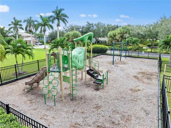 Cypress Cay, 11272 Cypress Tree Cir, Fort Myers, Florida 33913, image 2