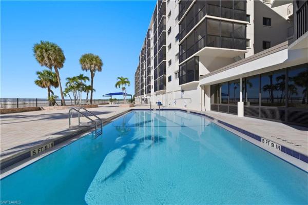 Carlos Pointe, 8350 Estero Blvd, Fort Myers Beach, Florida 33931, image 2