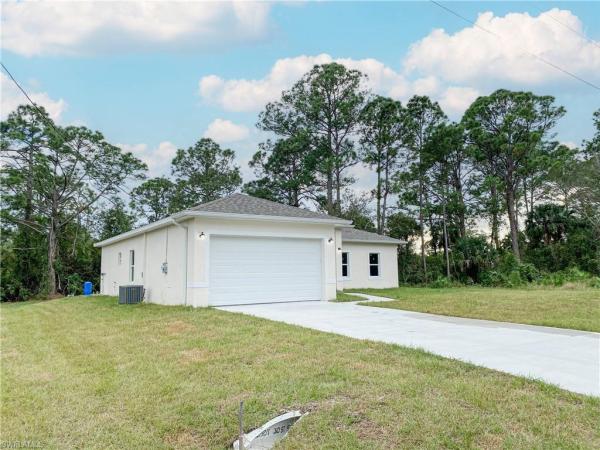 Greenbriar, 1024 E Bagget St, Lehigh Acres, Florida 33974, image 1