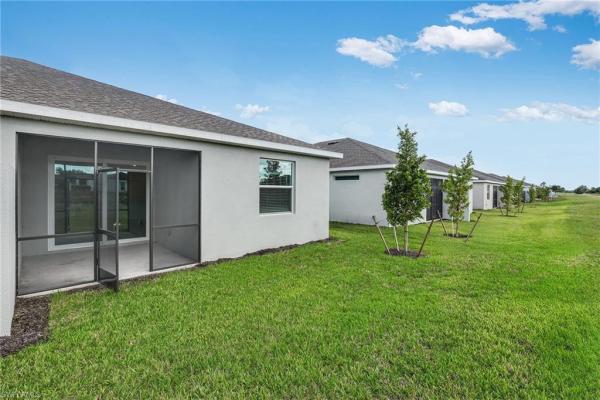 20611 Hazelnut Ct, Lehigh Acres, Florida 33936, image 1