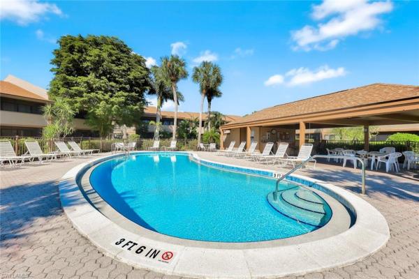 64 4th St #B201, Naples, Florida 34134, image 1