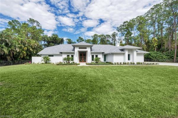 Logan Woods, 5253 Sycamore Dr, Naples, Florida 34119, image 1