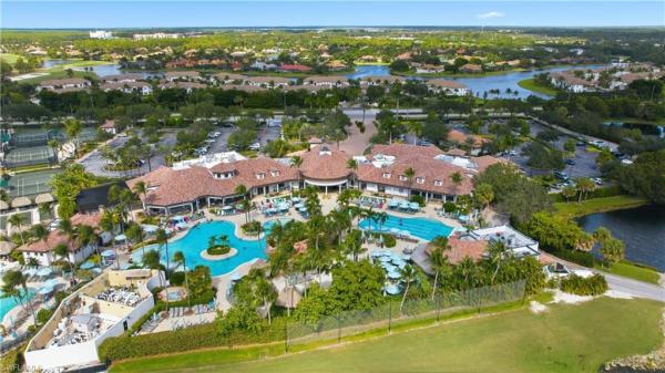 Prestwick Place, 6097 Dogleg Dr, Naples, Florida 34113, image 3
