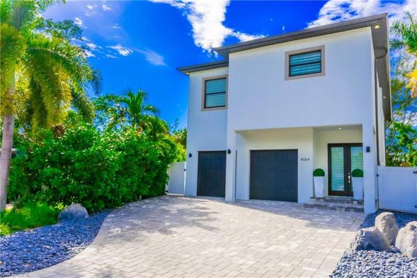 Lake Kelly, 4064 Full Moon Ct, Naples, Florida 34112, image 1