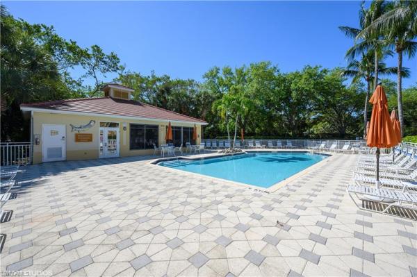 Barbados On Carrick Bend Circle, 857 Carrick Bend Cir #101, Naples, Florida 34110, image 3