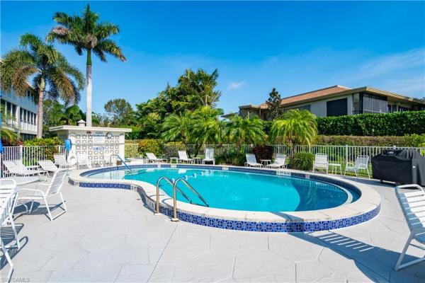 The Moorings, 3150 Binnacle Dr #214, Naples, Florida 34103, image 2