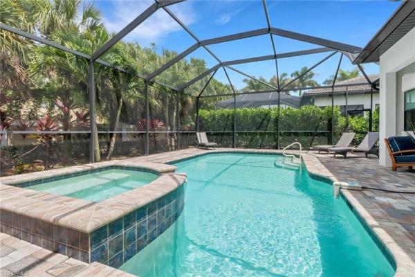 Avery Square, 7289 Birchmore St, Naples, Florida 34109, image 2