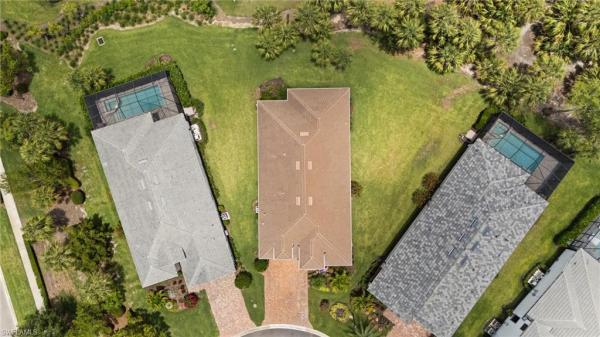 Greyhawk At Golf Club Of The Everglades, 9284 Cormorant Dr, Naples, Florida 34120, image 1