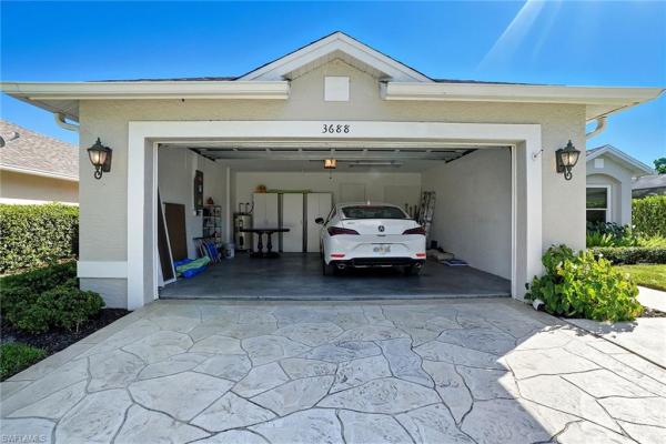 Queens Park At Lago Verde, 3688 Kent Dr, Naples, Florida 34112, image 2