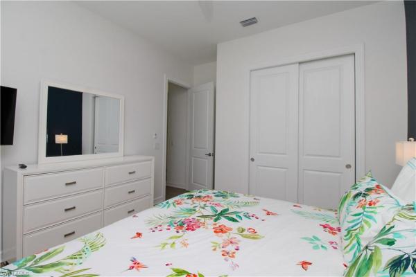 Menaggio, 3123 Heather Glen Ct, Naples, Florida 34114, image 2