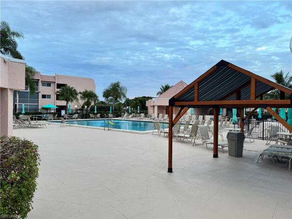 Turtle Lake Golf Colony, 200 Turtle Lake Ct #205, Naples, Florida 34105, image 2