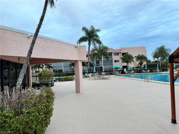 Turtle Lake Golf Colony, 200 Turtle Lake Ct #205, Naples, Florida 34105, image 1