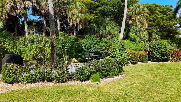 215 Cypress Way E #D8, Naples, Florida 34110, image 1