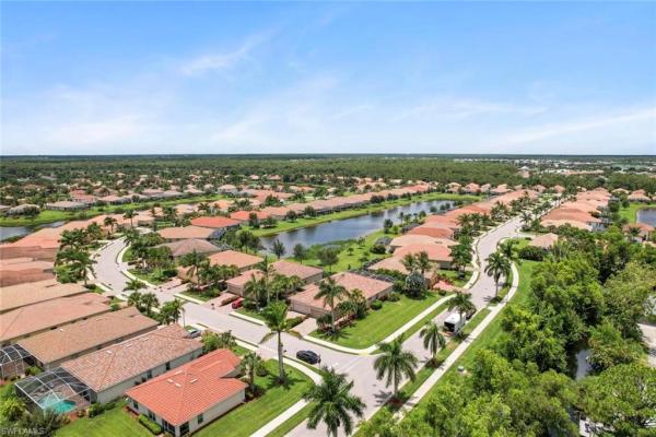 Reflection Lakes Of Naples, 14598 Grapevine Dr, Naples, Florida 34114, image 2