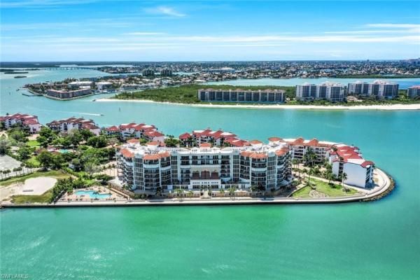 Twin Dolphins, 700 La Peninsula Blvd #206, Naples, Florida 34113, image 2