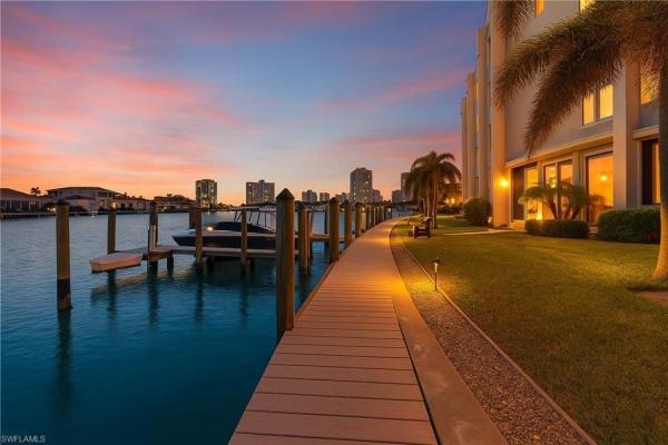 Pelican Point At Park Shore, 300 Park Shore Dr #5B, Naples, Florida 34103, image 2