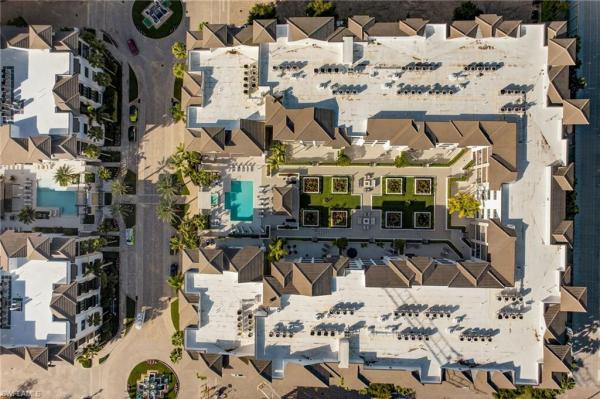 Naples Square, 1135 S 3rd Ave #521, Naples, Florida 34102, image 2
