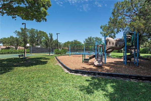 Oak Hollow & Mahogany Run, 6572 Chestnut Cir, Naples, Florida 34109, image 2