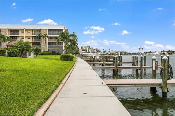 3000 Gulf Shore Blvd N #211, Naples, Florida 34103, image 1