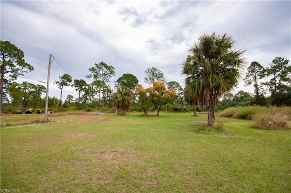 Leeland Heights, 404 Irving Ave, Lehigh Acres, Florida 33972, image 2