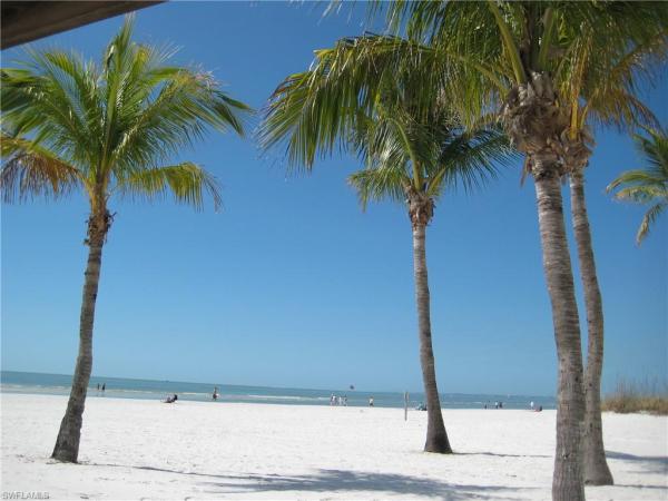 Harbor Place Vistas, 14819 Laguna Dr #501, Fort Myers, Florida 33908, image 2