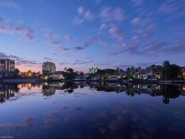 Park Shore, 377 Pirates Bight, Naples, Florida 34103, image 1