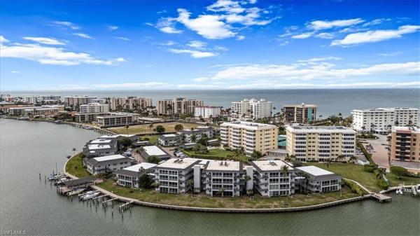 3410 Gulf Shore Blvd N #302, Naples, Florida 34103, image 1