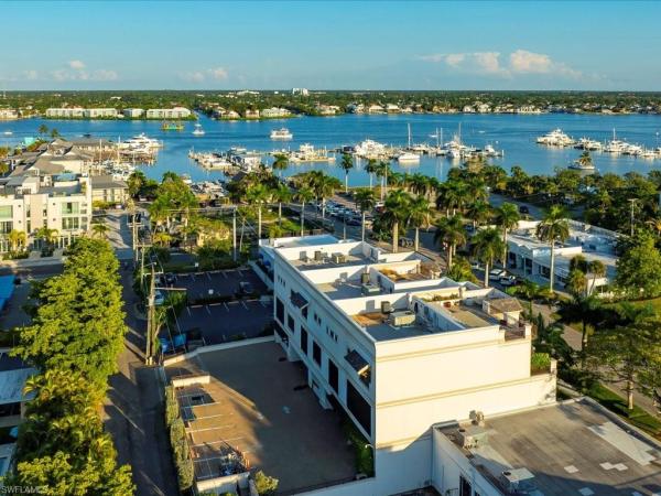 745 S 12th Ave #102, Naples, Florida 34102, image 1