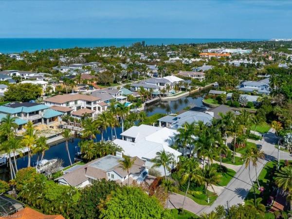 Aqualane Shores, 1750 S 4th St, Naples, Florida 34102, image 2