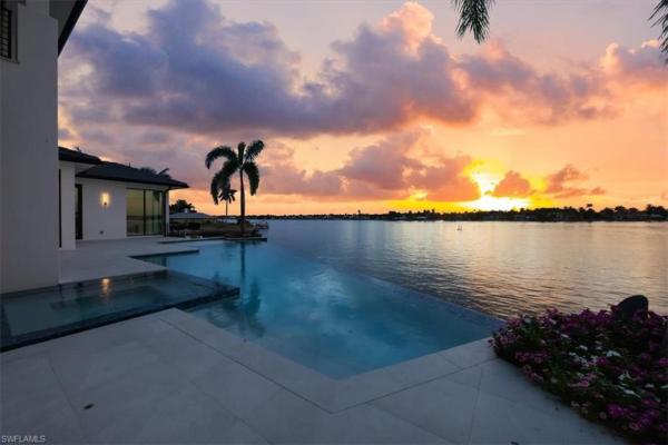 Royal Harbor, 1640 Dolphin Ct, Naples, Florida 34102, image 2