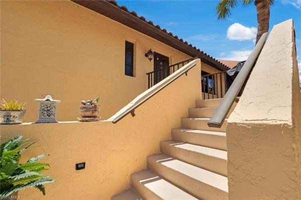 193 Albi Rd #6, Naples, Florida 34112, image 1