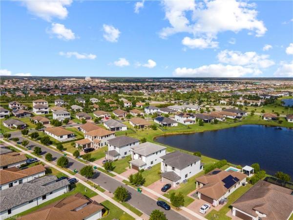 5032 Frattina St, Naples, Florida 34142, image 3