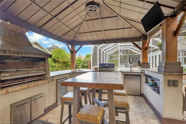 Palm River Estates, 431 Ibis Way, Naples, Florida 34110, image 1