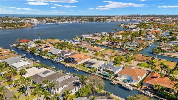 Royal Harbor, 1400 Marlin Dr, Naples, Florida 34102, image 1