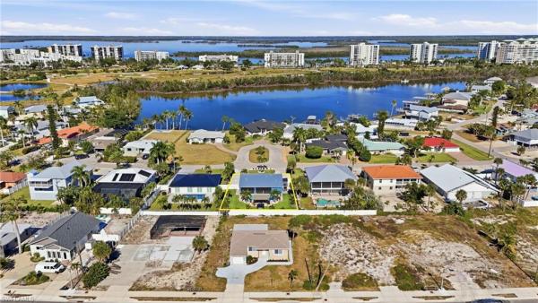 Laguna Shores, 7850 Buccaneer Dr, Fort Myers Beach, Florida 33931, image 2