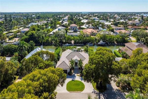 Oyster Bay, 1550 Chesapeake Ave, Naples, Florida 34102, image 1