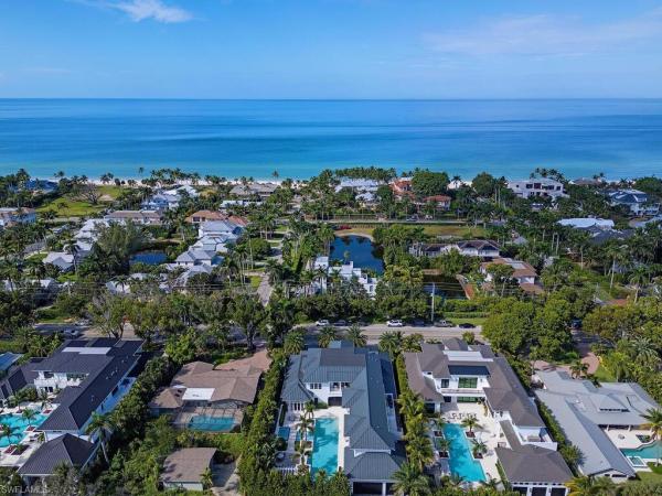 Aqualane Shores, 1675 Gordon Dr, Naples, Florida 34102, image 3