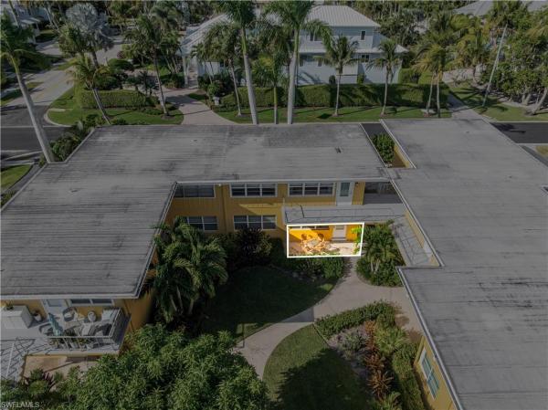Garden Manor At Olde Naples, 207 S 8th Ave #207A, Naples, Florida 34102, image 2