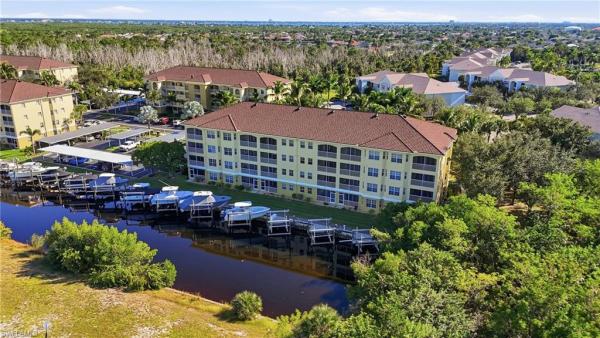 Island Cove Of Cape Coral, 1781 Four Mile Cove Pkwy #123, Cape Coral, Florida 33990, image 2