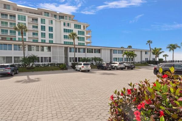 1065 Gulf Shore Blvd N #205, Naples, Florida 34102, image 1