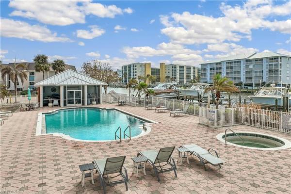 170 Lenell Rd #401, Fort Myers Beach, Florida 33931, image 2